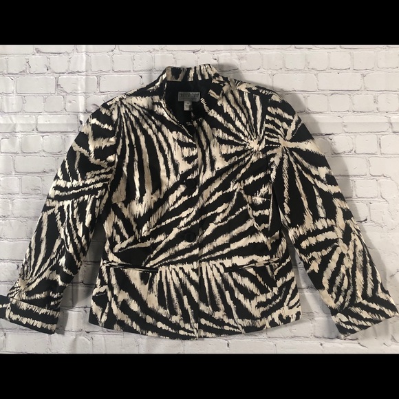 Gorgeous Talbots Collection blazer - Picture 5 of 7